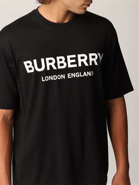 playera burberry negra hombre